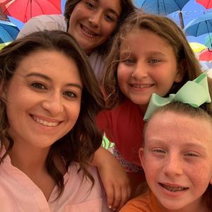 Meet your Posher, Dolores